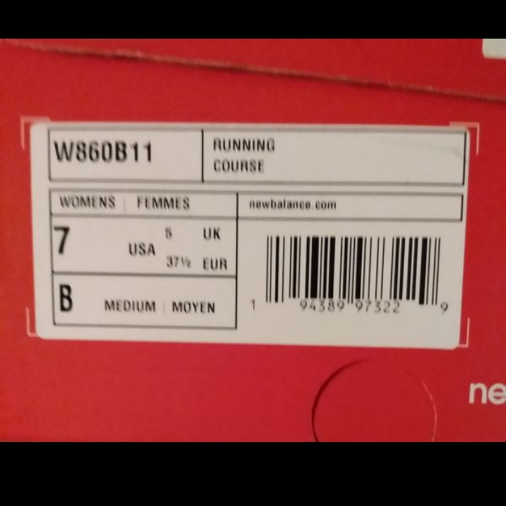 Shoes - Picture 6 of 9